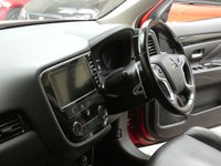 USED 2017 17 MITSUBISHI OUTLANDER 2.0 PHEV JURO 5d 200 BHP APP BASED SAT NAV LEATHER VAT Q