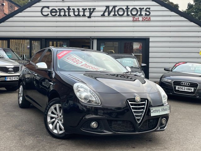 2015 15 Alfa Romeo Giulietta 2.0 JTDM-2 Distinctive 5dr - MEDIA PACK