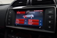 USED 2016 66 JAGUAR F-PACE 3.0 V6 S AWD 5d AUTO 375 BHP HEATED SEATS +HEADS UP DISPLAY +CAM