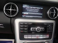 USED 2013 63 MERCEDES-BENZ SLK 1.8 SLK200 AMG SPORT EDITION 2d 184 BHP WITH LOW MILEAGE AND A GREAT MERCEDES SERVICE RECORD