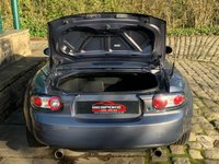 USED 2008 08 MAZDA MX-5 2.0 I ROADSTER 2d 160 BHP 2008 MAZDA MX5 2.0I ROADSTER COUPE 2DR (OPTION PACK) ELEC OPERATED HARD TOP CONVERTIBLE - 57,272 MILES ONLY - FULL AND COMPREHENSIVE SERVICE HISTORY