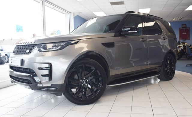 2018 18 Land Rover Discovery 3.0 TD6 HSE LUXURY 5d 255 BHP DVDS BLACK STYLING PACK 