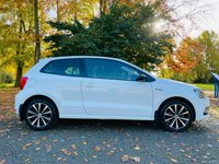 USED 2015 65 VOLKSWAGEN POLO 1.2 SE TSI 3d 89 BHP &pound;20  A YEAR ROAD TAX.