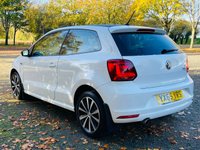 USED 2015 65 VOLKSWAGEN POLO 1.2 SE TSI 3d 89 BHP &pound;20  A YEAR ROAD TAX.