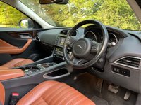 USED 2017 66 JAGUAR F-PACE 2.0 PORTFOLIO AWD 5d 178 BHP ZERO DEPOSIT FINANCE AVAILABLE