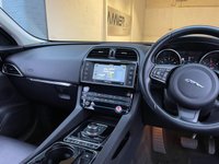 USED 2016 16 JAGUAR F-PACE 2.0 PRESTIGE AWD 5d 178 BHP 