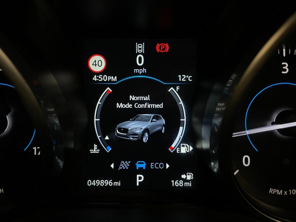 USED 2016 16 JAGUAR F-PACE 2.0 PRESTIGE AWD 5d 178 BHP 