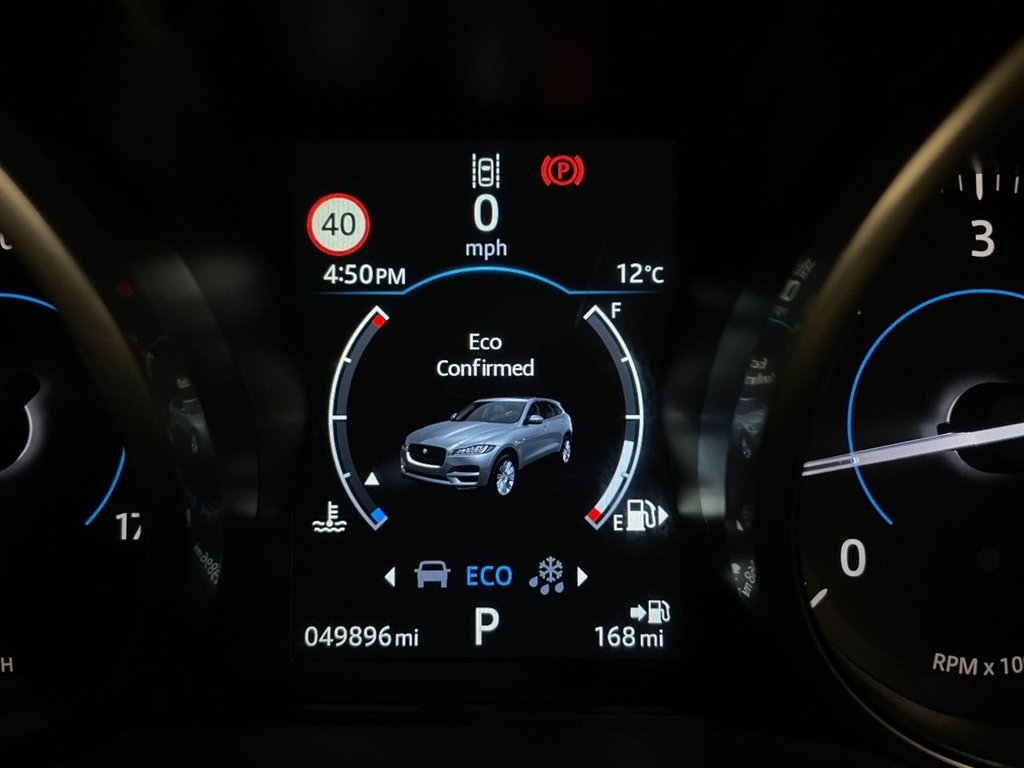 USED 2016 16 JAGUAR F-PACE 2.0 PRESTIGE AWD 5d 178 BHP 
