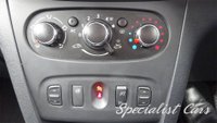 USED 2015 15 DACIA SANDERO STEPWAY 0.9 LAUREATE TCE 5d 90 BHP 