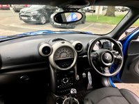 USED 2012 61 MINI COUNTRYMAN 1.6 COOPER S 5d 184 BHP Huge Specification With Over &pound;6 K's Worth Of Options !!