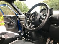 USED 2012 61 MINI COUNTRYMAN 1.6 COOPER S 5d 184 BHP Huge Specification With Over &pound;6 K's Worth Of Options !!