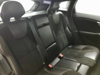 USED 2014 64 VOLVO V40 2.0 D4 R-DESIGN NAV 5d 187 BHP 