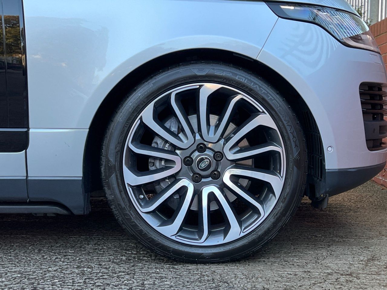 2018 68 LAND ROVER RANGE ROVER 4.4 SD V8 Autobiography Auto 4WD (s/s) 5dr