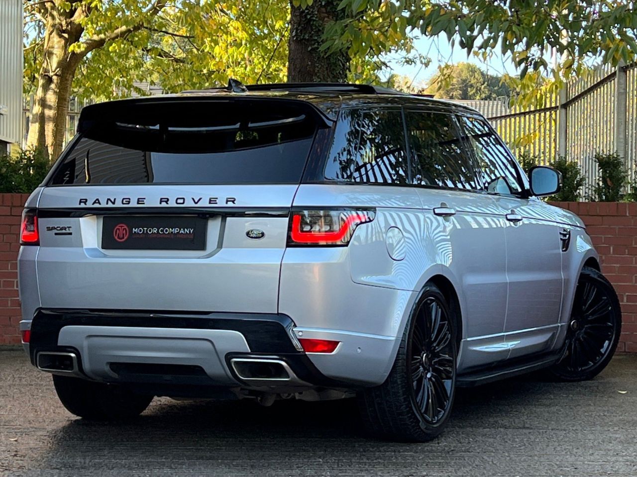 2019 69 LAND ROVER RANGE ROVER SPORT 3.0 SD V6 Autobiography Dynamic Auto 4WD (s/s) 5dr