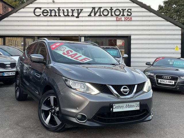 2014 64 Nissan Qashqai 1.5 DCi N-Tec PLUS (Smart Vision) 5dr - PANORAMIC ROOF