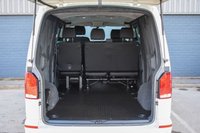 USED 2020 20 VOLKSWAGEN TRANSPORTER T6.1 T32 2.0 TDI 150PS DSG HIGHLINE LWB KOMBI Exterior + Interior Styling