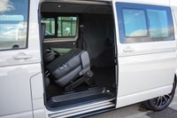 USED 2020 20 VOLKSWAGEN TRANSPORTER T6.1 T32 2.0 TDI 150PS DSG HIGHLINE LWB KOMBI Exterior + Interior Styling