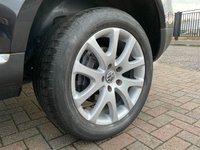 USED 2009 09 VOLKSWAGEN TOUAREG 3.0 V6 SE TDI 5d 221 BHP No nonsense uk home delivery