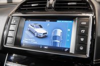 USED 2017 67 JAGUAR XE 2.0 D R-SPORT AWD 4d 238 BHP 