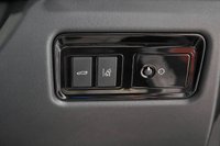 USED 2017 67 JAGUAR XE 2.0 D R-SPORT AWD 4d 238 BHP 