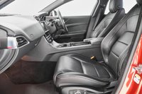 USED 2017 67 JAGUAR XE 2.0 D R-SPORT AWD 4d 238 BHP 
