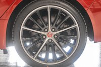 USED 2017 67 JAGUAR XE 2.0 D R-SPORT AWD 4d 238 BHP 