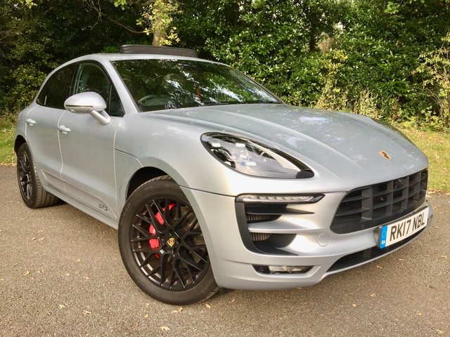 2017 17 Porsche Macan 3.0 GTS PDK 5d AUTO 355 BHP ONLY 18,800 MILES // 1 PRIVATE OWNER //  FULL PORSCHE MAIN DEALER SERVICE HISTORY//PAN SUNROOF