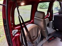 USED 2007 07 RENAULT KANGOO 1.1 AUTHENTIQUE 16V 5d 75 BHP GOWRINGS MOBILITY // ONLY 51,700 MILES//X9 SERVICE HISTORY STAMPS//AIRCONDITIONING  75 BHP GOWRINGS MOBILITY // ONLY 51,700 MILES // X9 SERVICE HISTORY STAMPS //AIR CONDITIONING