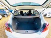 USED 2014 63 VAUXHALL CORSA 1.4 SRI 3d 98 BHP Superb Sporty SRi Model in Superb Polar White