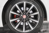 USED 2014 14 JAGUAR F-TYPE 3.0 V6 S 2d 380 BHP 