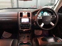USED 2010 10 CHRYSLER 300C 3.0 CRD SRT 4d 215 BHP * AIR CONDITIONING * HALF LEATHER * 20 INCH ALLOY WHEELS * PARKING SENSORS *