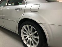 USED 2010 10 CHRYSLER 300C 3.0 CRD SRT 4d 215 BHP * AIR CONDITIONING * HALF LEATHER * 20 INCH ALLOY WHEELS * PARKING SENSORS *