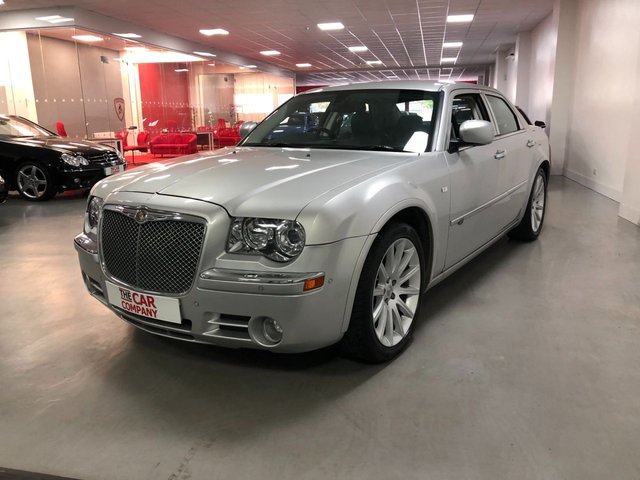 2010 10 Chrysler 300c 3.0 CRD SRT 4d 215 BHP