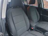 USED 2010 10 VOLKSWAGEN GOLF 1.6 SE TDI 5d 103 BHP 