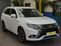 USED 2018 18 MITSUBISHI OUTLANDER 2.0 PHEV 4H 5d 200 BHP APP BASED SAT NAV LEATHER 4WD