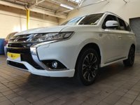 USED 2018 18 MITSUBISHI OUTLANDER 2.0 PHEV 4H 5d 200 BHP APP BASED SAT NAV LEATHER 4WD