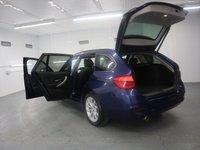 USED 2018 68 BMW 3 SERIES 2.0 318D SE TOURING 5d 148 BHP GREAT SPECIFICATION. A EURO 6 RATED WITH &pound;165 ROAD TAX COSTS WITH 62.8MPG (COMBINED) LOW RUNNING COSTS