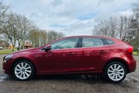USED 2013 13 VOLVO V40 2.0 D3 SE LUX NAV 5d 148 BHP AUTOMATIC Volvo 5 Cylinder engine! Great Spec / Excellent condition