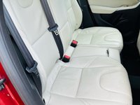 USED 2013 13 VOLVO V40 2.0 D3 SE LUX NAV 5d 148 BHP AUTOMATIC Volvo 5 Cylinder engine! Great Spec / Excellent condition