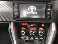USED 2017 66 TOYOTA GT86 2.0 D-4S 2d 197 BHP 