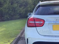 USED 2016 66 MERCEDES-BENZ GLA-CLASS 2.1 GLA 220 D 4MATIC AMG LINE PREMIUM 5d 174 BHP 4WD Edition Sat Nav AMG Spec