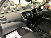 USED 2016 16 MITSUBISHI L200 2.4 DI-D 4X4 TITAN DCB 178 BHP 