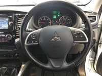 USED 2016 16 MITSUBISHI L200 2.4 DI-D 4X4 TITAN DCB 178 BHP 