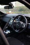 USED 2019 69 JAGUAR E-PACE 2.0 R-DYNAMIC 5d 198 BHP / STUNNING CAR!