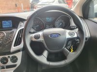 USED 2012 12 FORD FOCUS 1.6 ZETEC 5d 124 BHP 