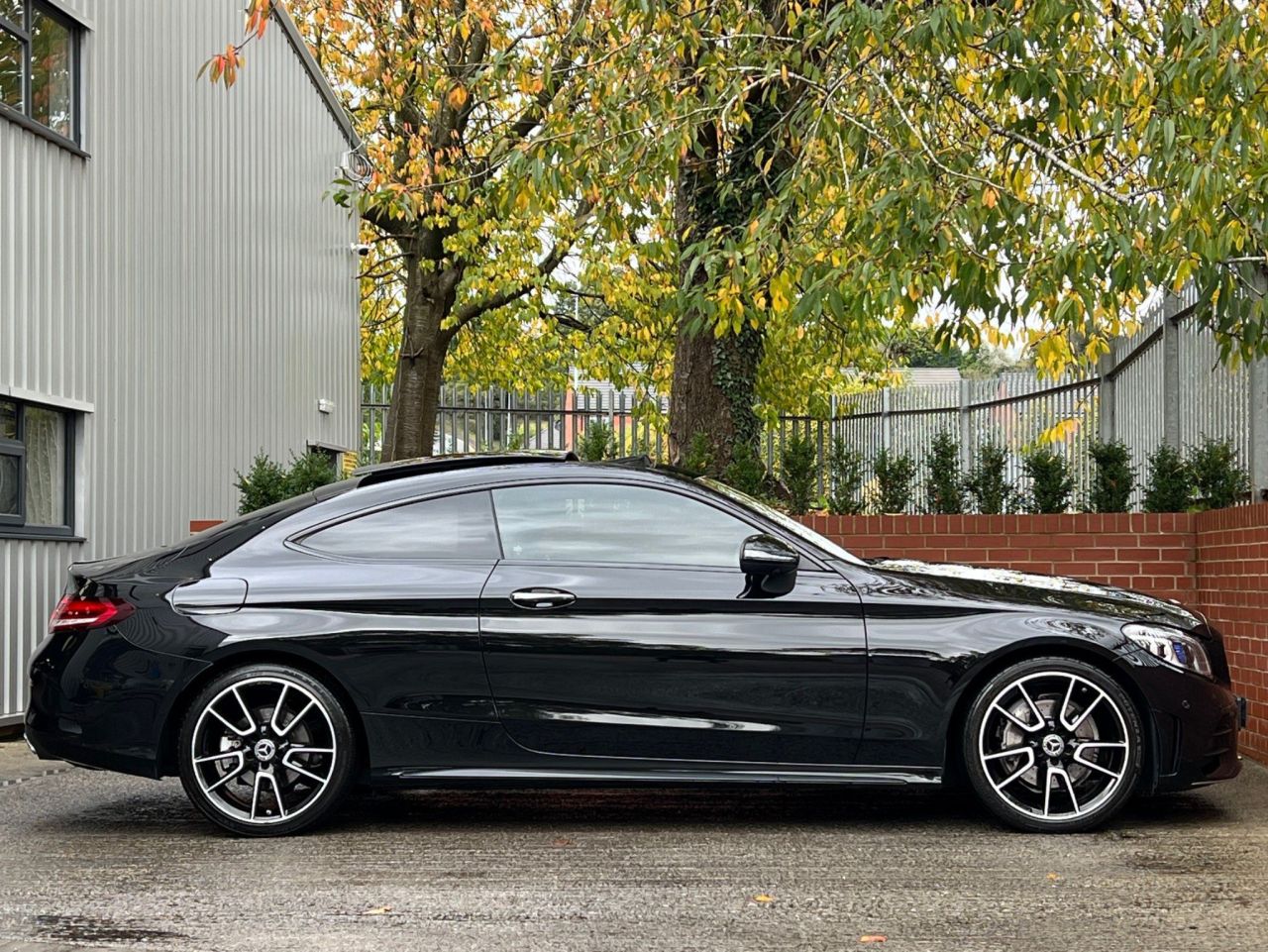2018 68 MERCEDES-BENZ C CLASS 2.0 C220d AMG Line (Premium Plus) G-Tronic+ (s/s) 2dr