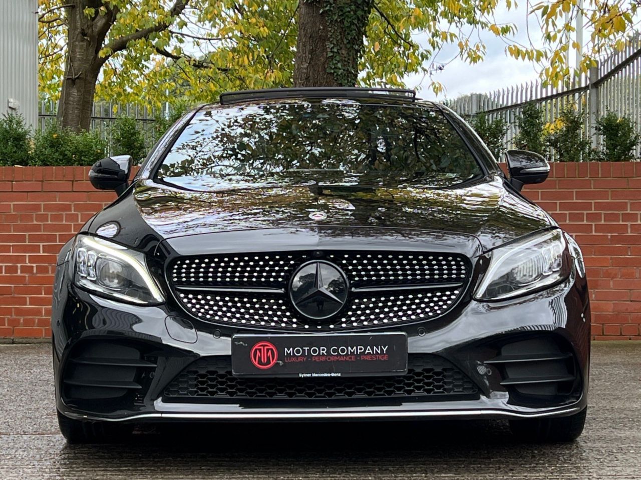 2018 68 MERCEDES-BENZ C CLASS 2.0 C220d AMG Line (Premium Plus) G-Tronic+ (s/s) 2dr