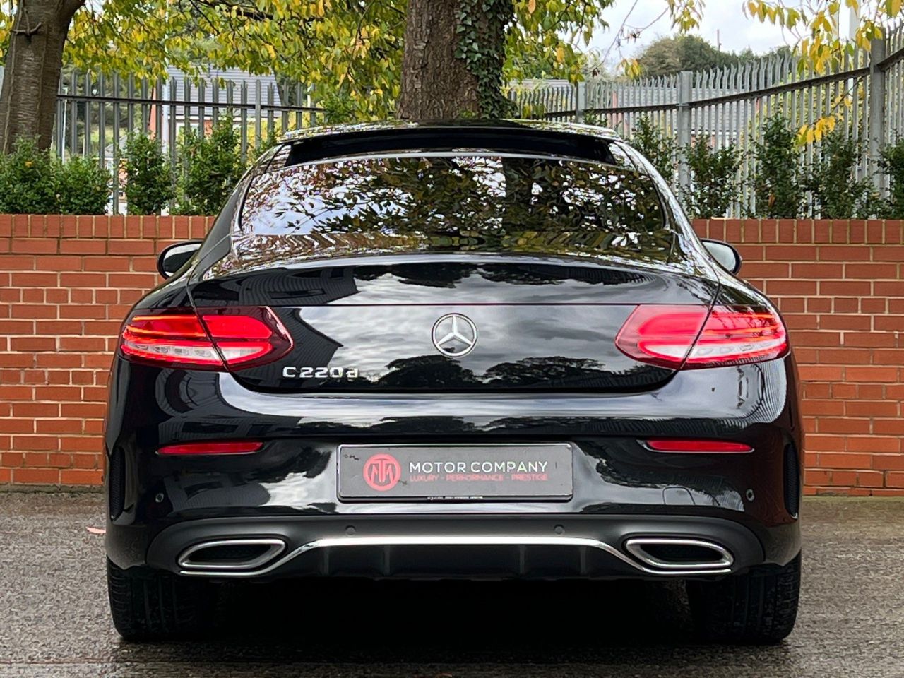 2018 68 MERCEDES-BENZ C CLASS 2.0 C220d AMG Line (Premium Plus) G-Tronic+ (s/s) 2dr