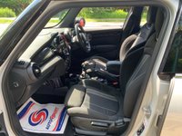 USED 2020 70 MINI HATCH COOPER 2.0 COOPER S SPORT 5d 190 BHP 2020/70 reg RARE 'JOHN COOPER 'S' WORKS EDITION' MINI COOPER 'S' - 1,775 MILES ONLY - 6SPD MANUAL - WHITE SILVER PEARL METALLIC - HUGE SPEC - HUGE SAVING ON NEW !!!!