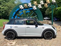 USED 2020 70 MINI HATCH COOPER 2.0 COOPER S SPORT 5d 190 BHP 2020/70 reg RARE 'JOHN COOPER 'S' WORKS EDITION' MINI COOPER 'S' - 1,775 MILES ONLY - 6SPD MANUAL - WHITE SILVER PEARL METALLIC - HUGE SPEC - HUGE SAVING ON NEW !!!!